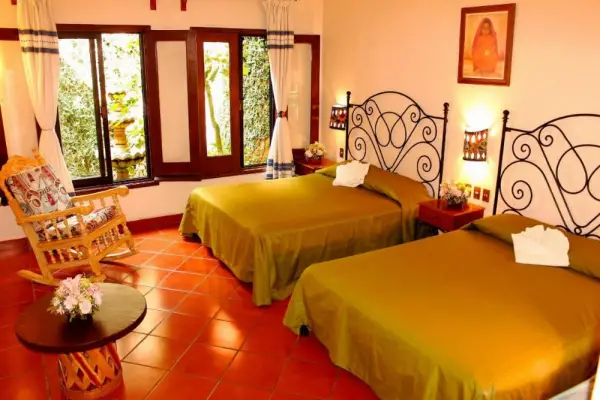 Hotel Maela 7